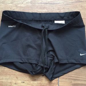 NikeFIT DRY shorts NWOT XS